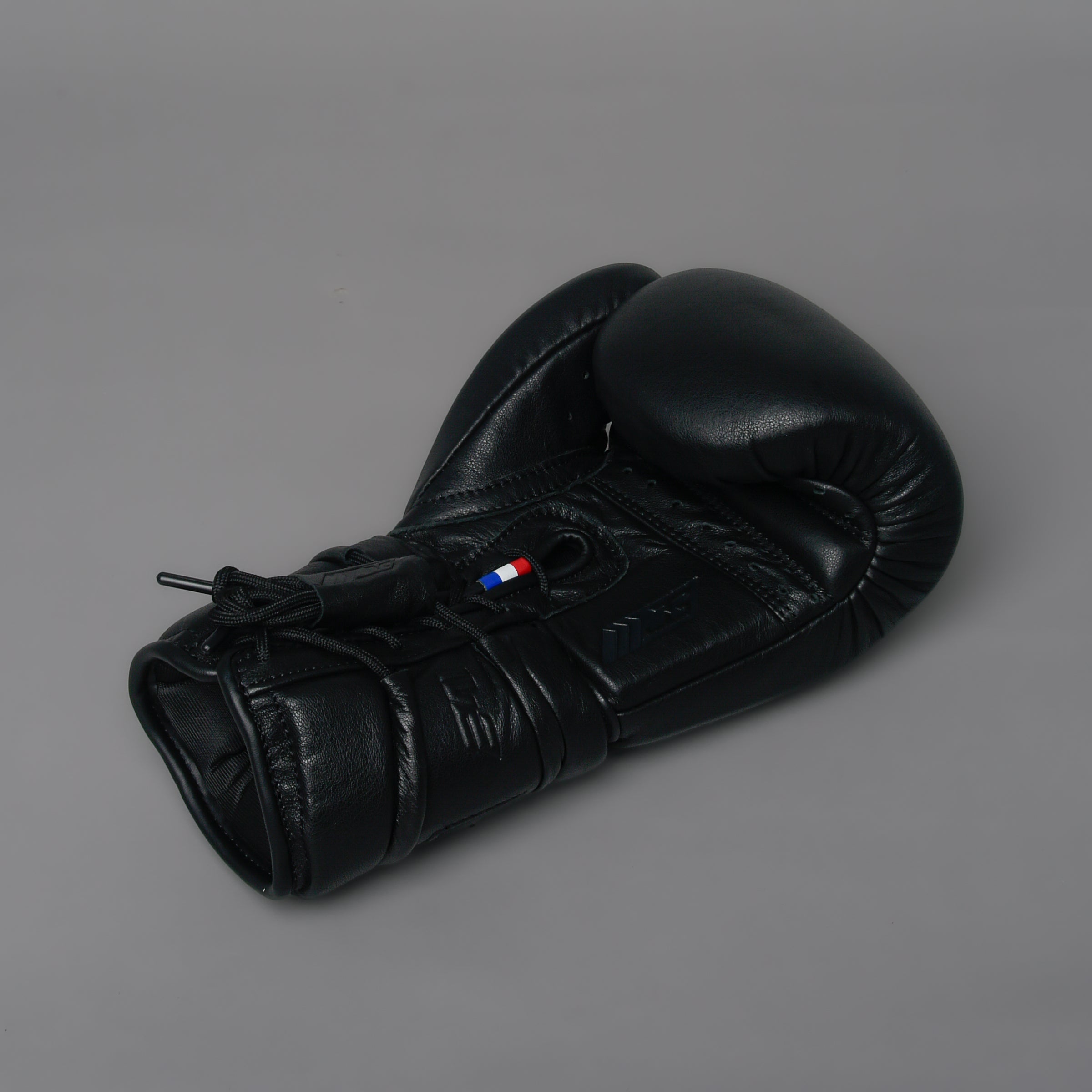 Joyagear Elite Performance Schnür-Boxhandschuhe Leder Schwarz