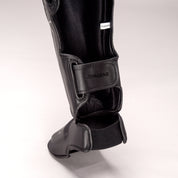 Joya Strike Schienbeinschoner -Schwarz/Schwarz