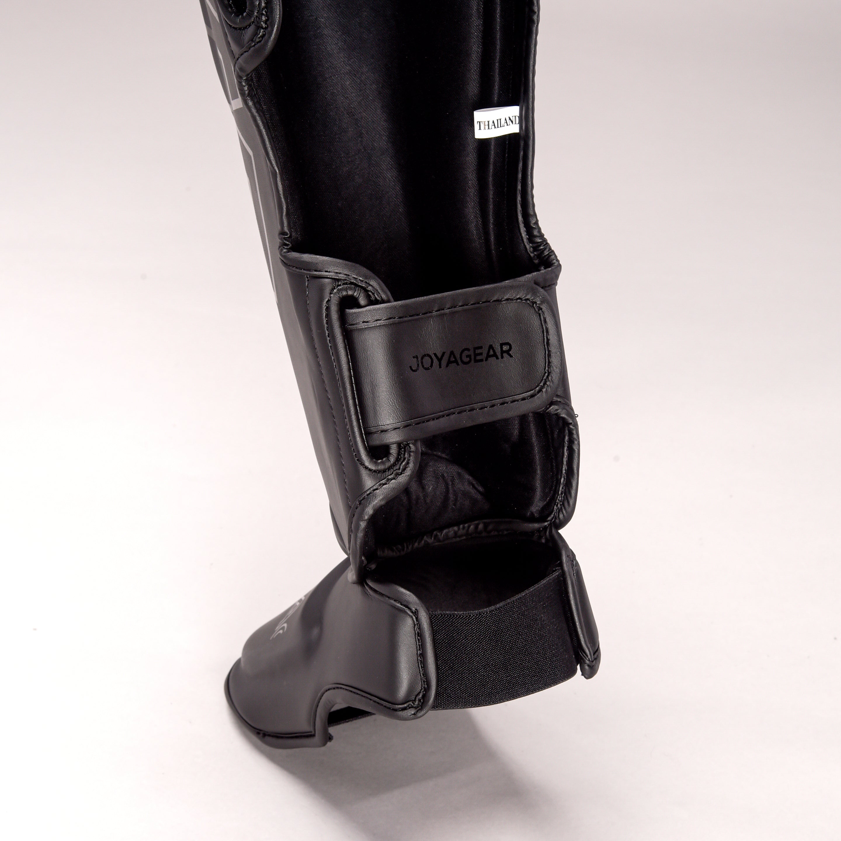 Joya Strike Schienbeinschoner -Schwarz/Schwarz