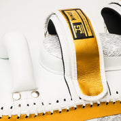 Joyagear X Windy Thai Pads Weiß/Gold