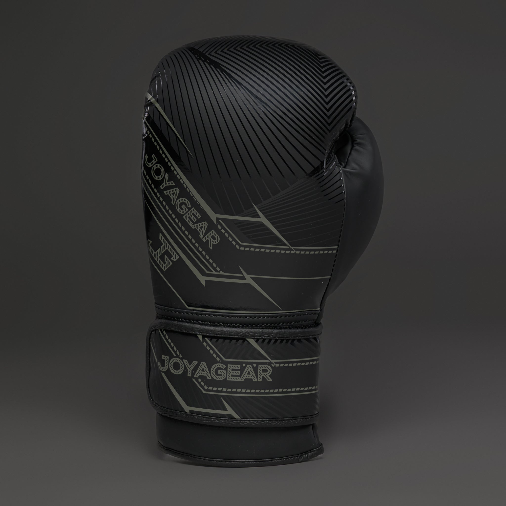 EssentialProgloves-essential-pro-green-black-brx_2859_1c6b4ad6-2733-418b-b27f-306e4d7e16d8.jpg