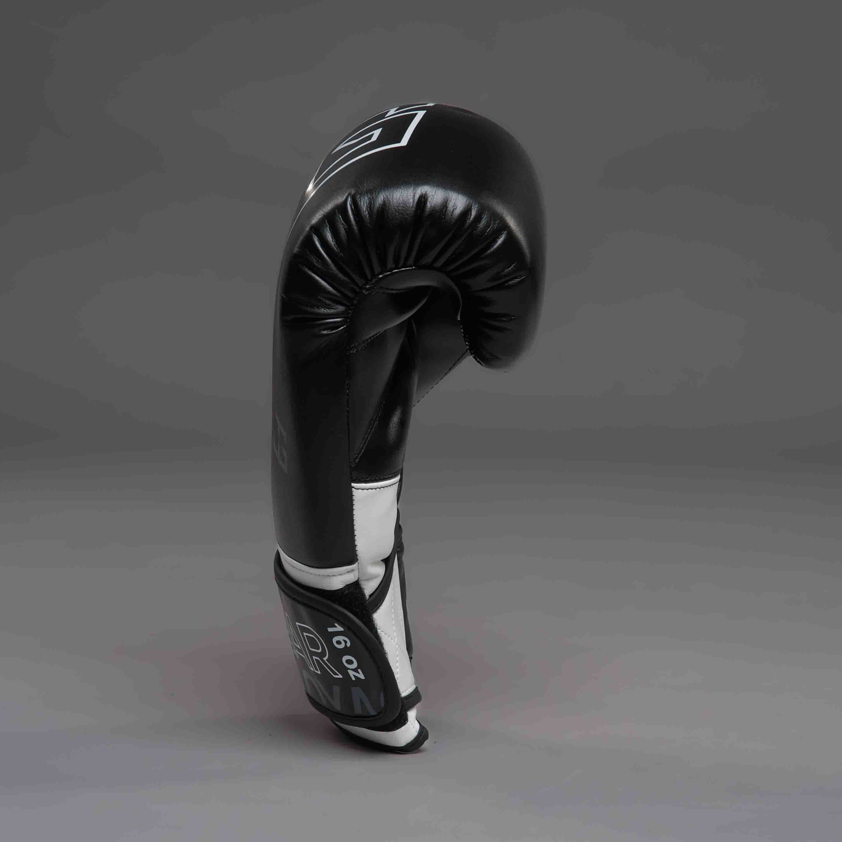 Joyagear "Evolution" Boxhandschuhe - Schwarz/Weiß