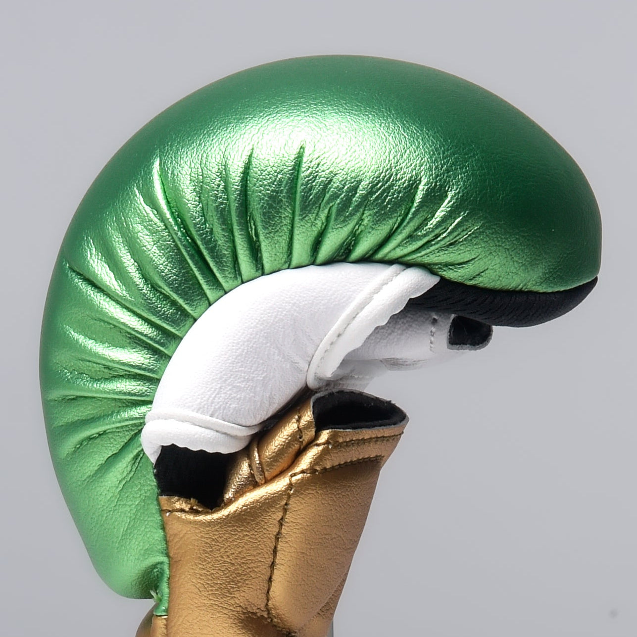 MMA-green-gold_BRX7900_085e2f5a-a064-4513-98c1-97cc9c7ece4e.jpg