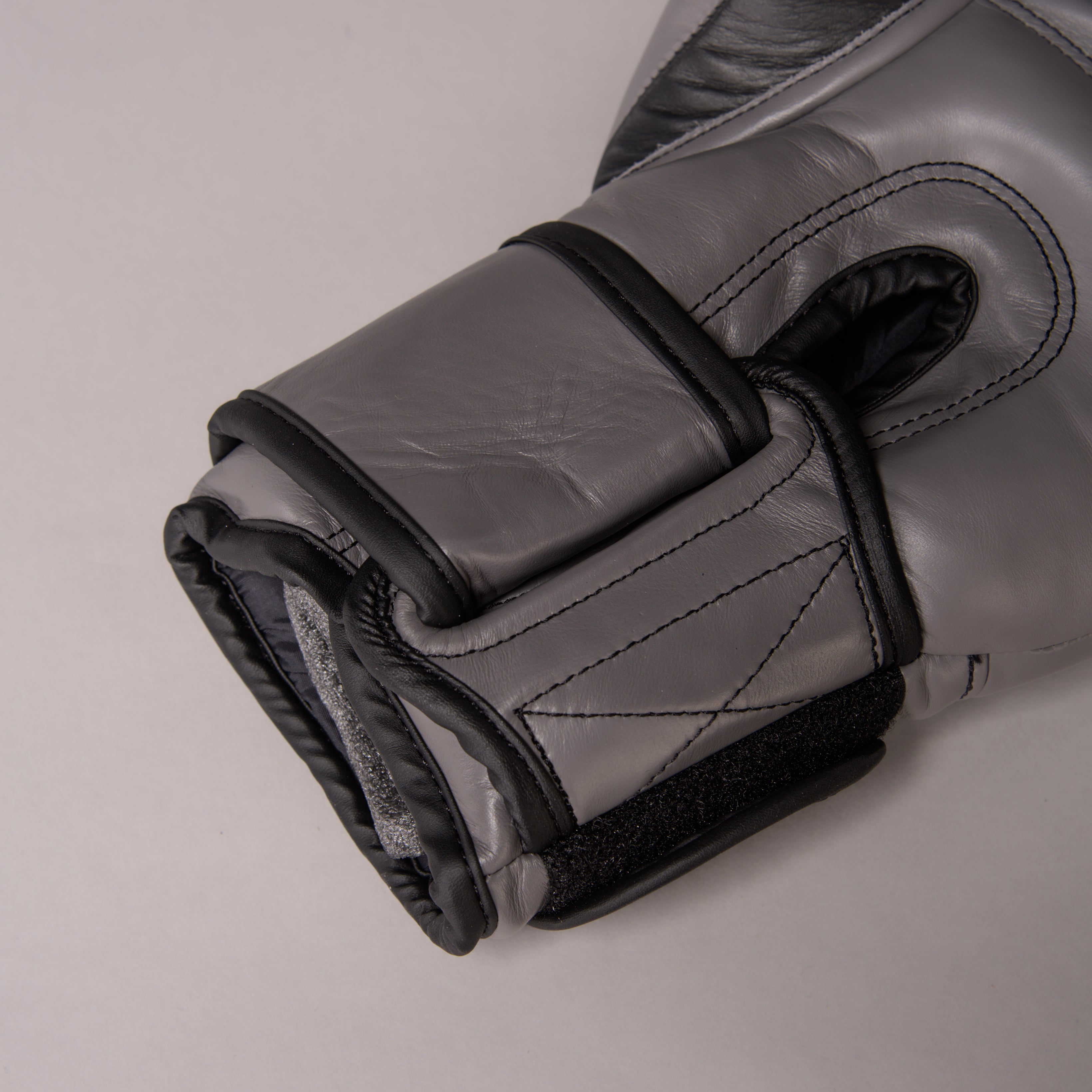 Joya Strike (Kick-)Boxhandschuhe - Grau