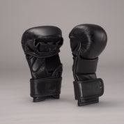 Joyagear Strike Thailand MMA Sparring Handschuhe Schwarz/Schwarz
