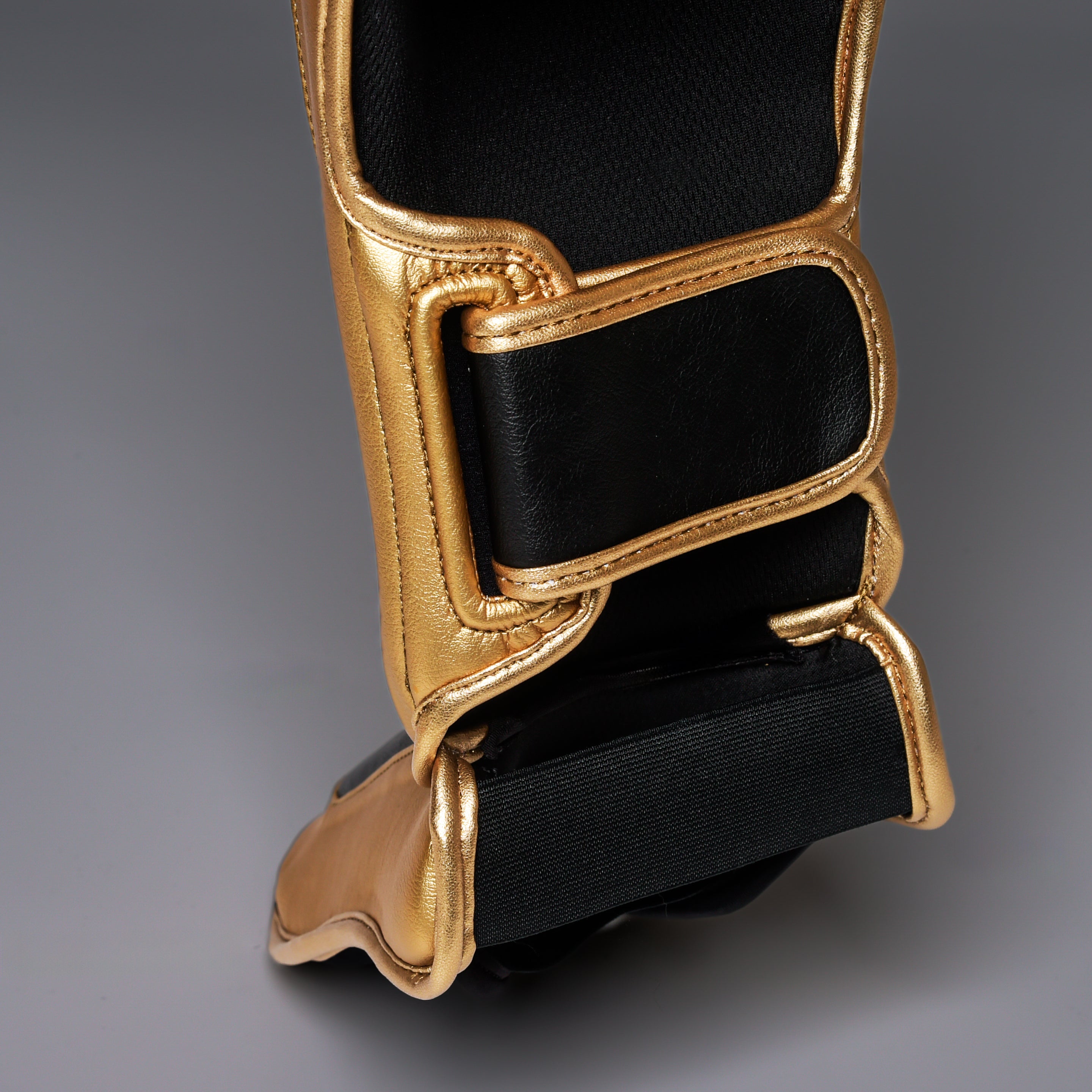 Joyagear Performance Schienbeinschoner Schwarz/Gold