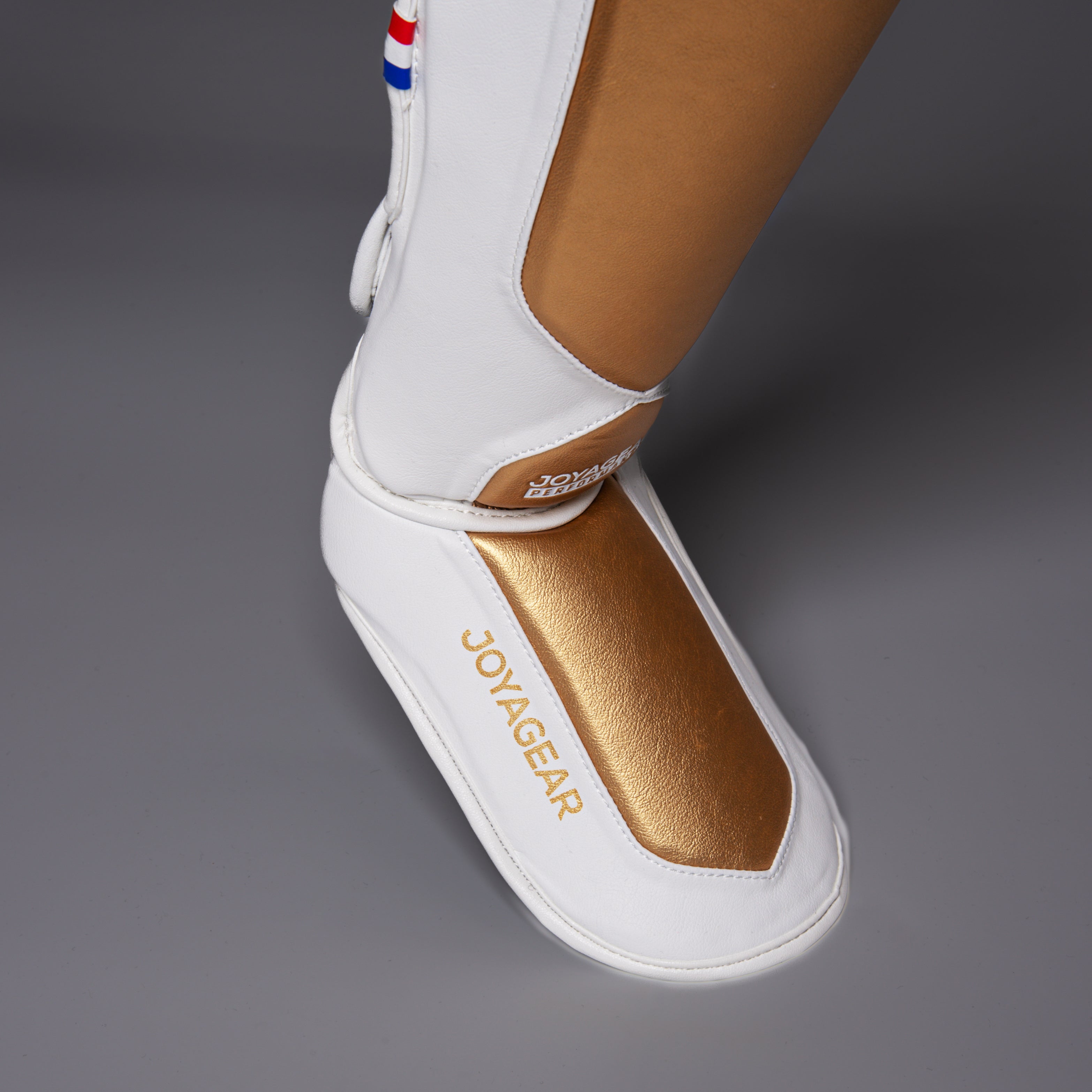 Joyagear Performance Schienbeinschoner Weiß/Gold