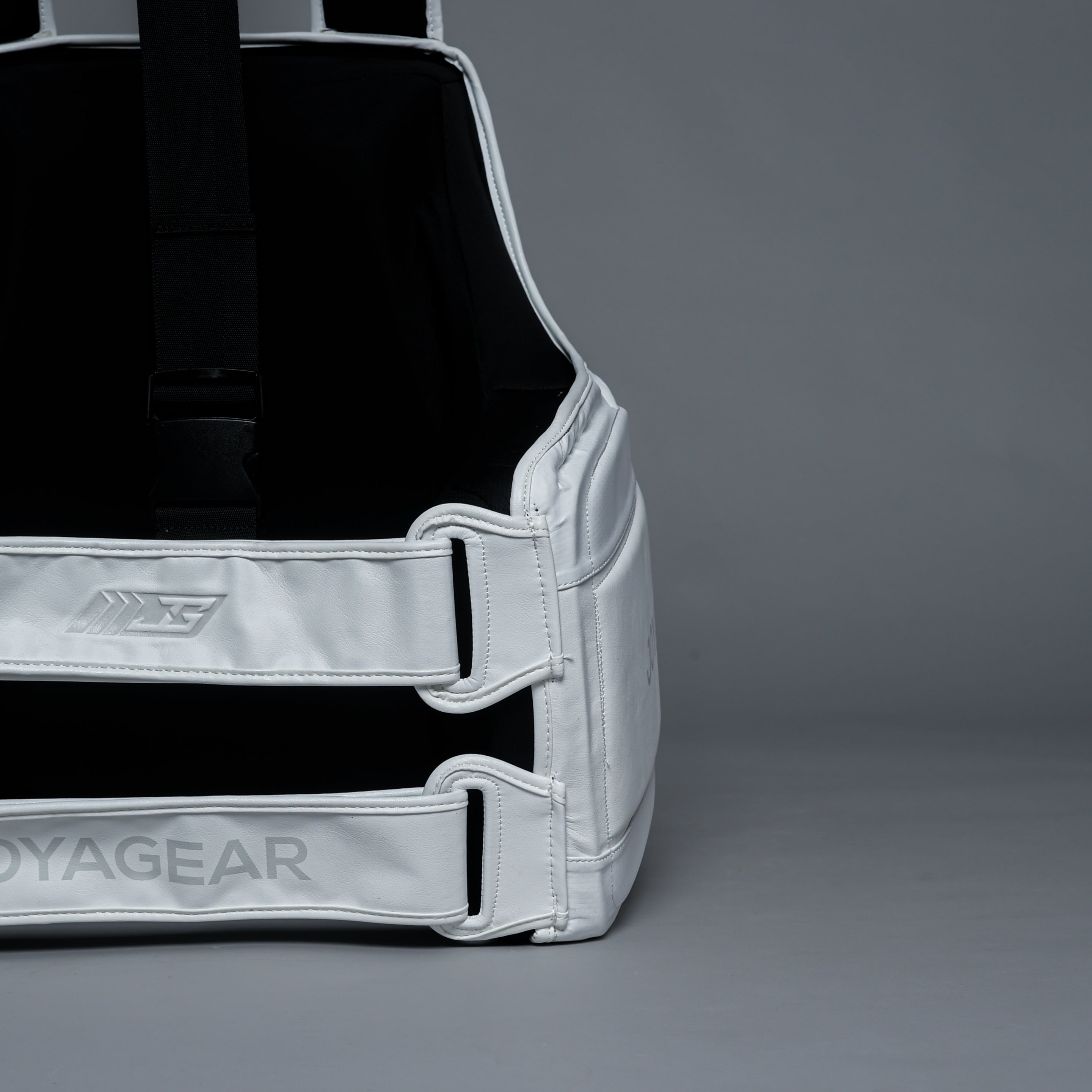 Joyagear Performance Body Protector Weiß/Carbon