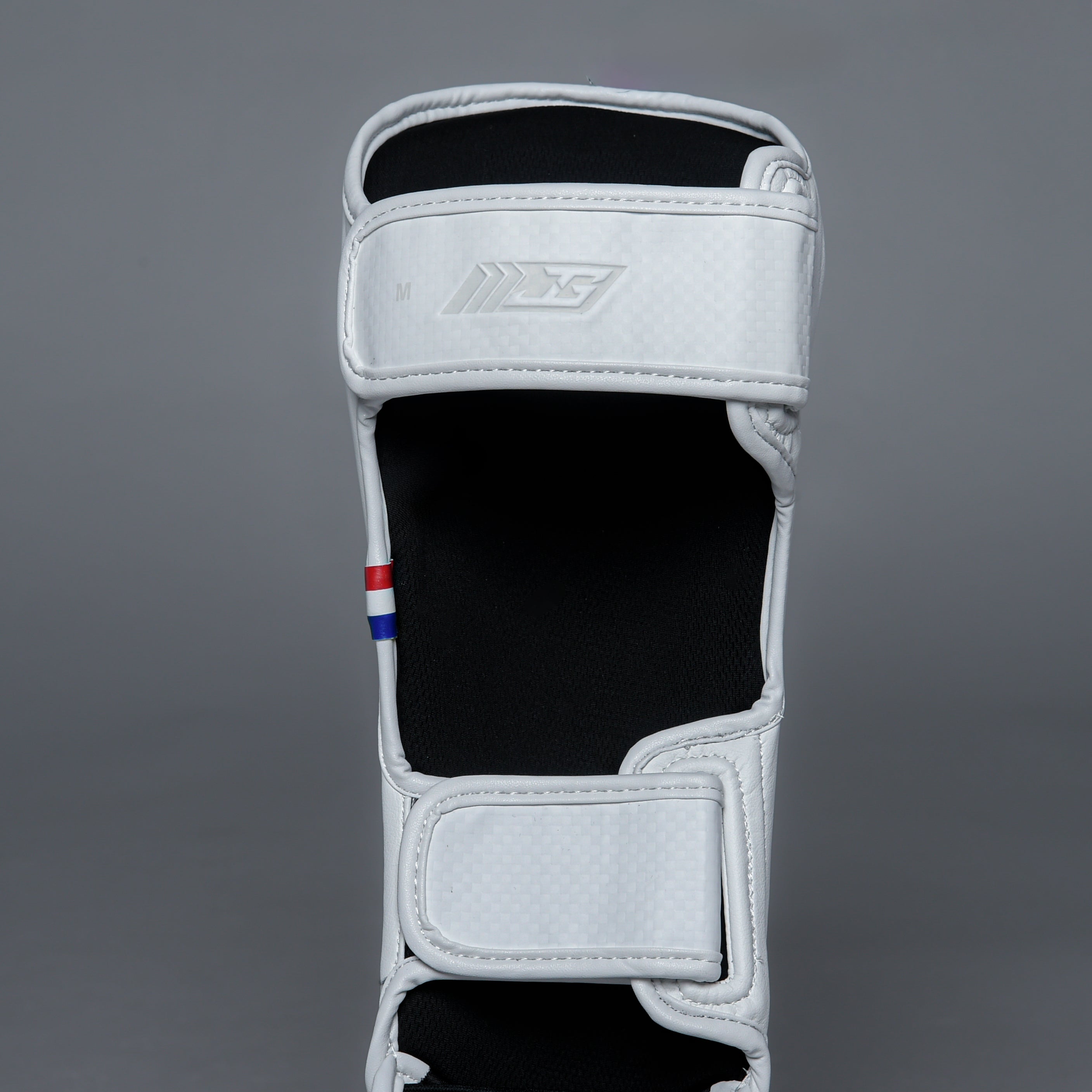 Joyagear Performance Schienbeinschoner Weiß/Carbon